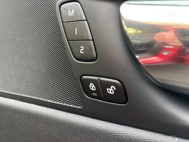 Used Volvo XC60 2018 for sale - 77203565: Photo 18