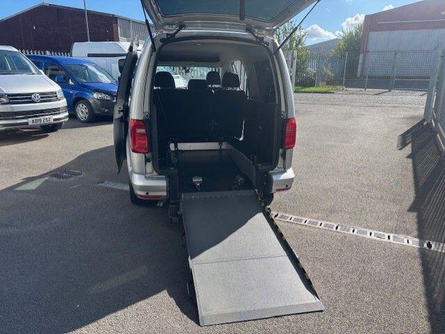 Used Volkswagen Caddy Maxi Life 2018 for sale - 76071808: Photo 2