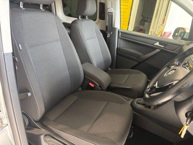 Used Volkswagen Caddy Maxi Life 2018 for sale - 76071808: Photo 21