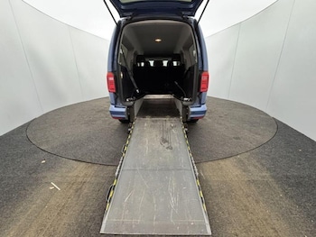 Used Volkswagen Caddy Maxi Life 2019 for sale - 76561922: Photo