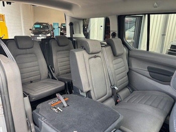 Used Ford Grand Tourneo Connect 2021 for sale - 75578195: Photo