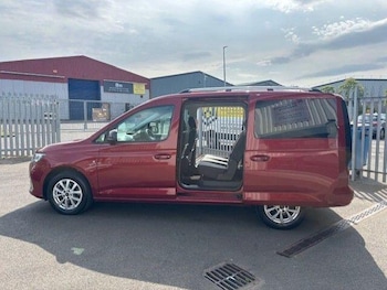 Used Ford Grand Tourneo Connect 2024 for sale - 75494238: Photo