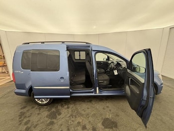 Used Volkswagen Caddy Maxi Life 2019 for sale - 77377430: Photo