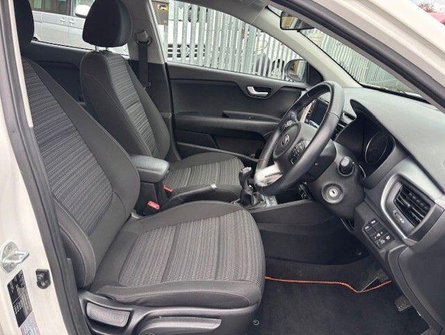 Used Kia Stonic 2019 for sale - 76994224: Photo 11