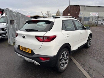 Used Kia Stonic 2019 for sale - 76994224: Photo