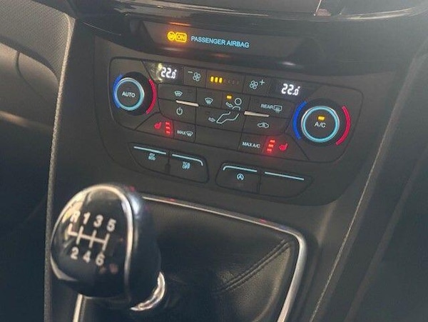Used Ford Grand Tourneo Connect 2021 for sale - 76122049: Photo 18