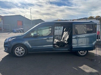 Used Ford Grand Tourneo Connect 2021 for sale - 76122049: Photo 3