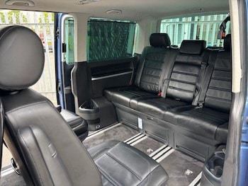 Used Volkswagen Caravelle 2018 for sale - 75351217: Photo