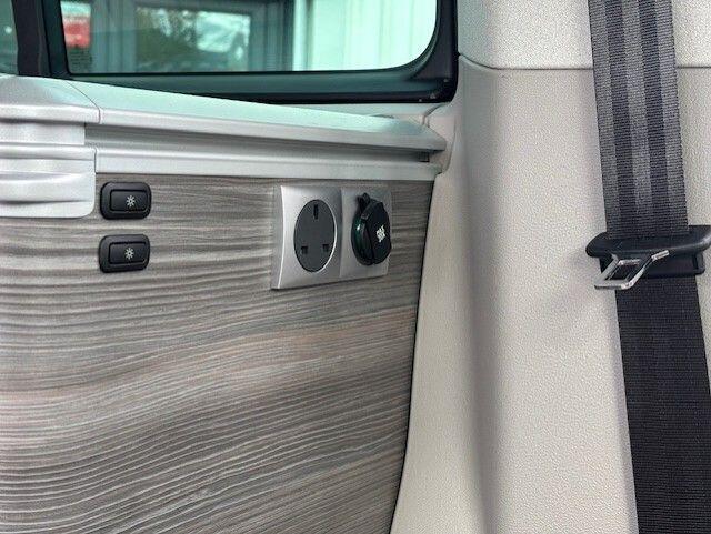 Used Volkswagen California 2019 for sale - 76282698: Photo 38