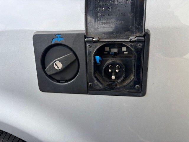 Used Volkswagen California 2019 for sale - 76282698: Photo 52