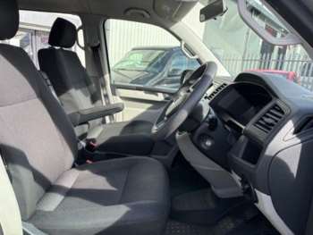 Used Volkswagen Transporter Shuttle 2019 for sale - 75103461: Photo
