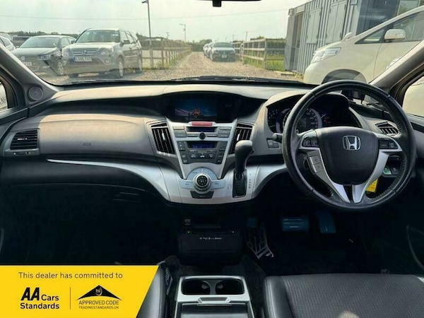 Used Honda Odyssey 2012 for sale - 75144261: Photo 11