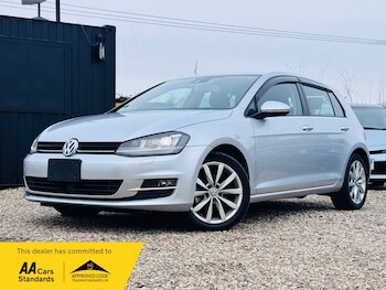 Used Volkswagen Golf  for sale - 75165064: Photo