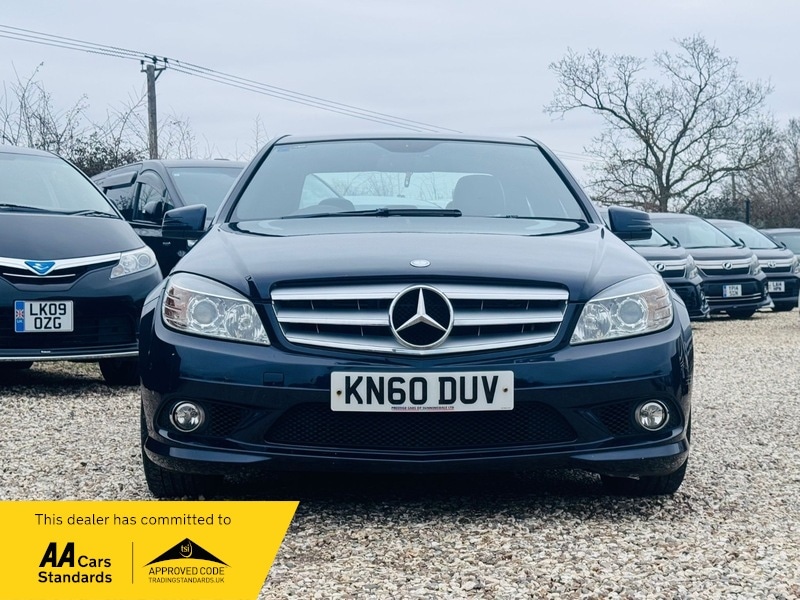 Used Mercedes-Benz C Class 2010 for sale - 77622163: Photo 2