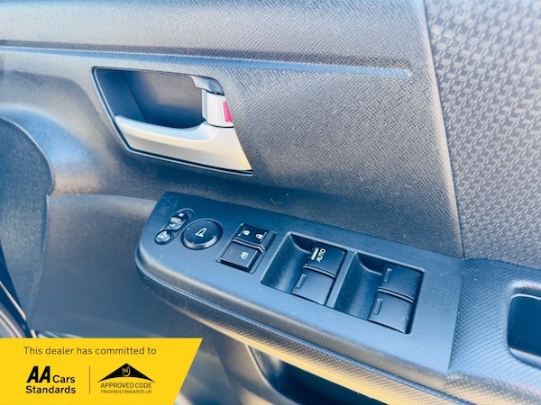Used Honda Stepwagon 2013 for sale - 75144252: Photo 20
