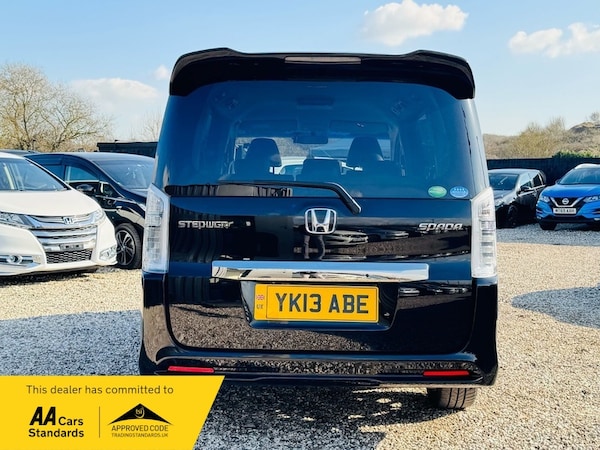 Used Honda Stepwagon 2013 for sale - 75144252: Photo 6
