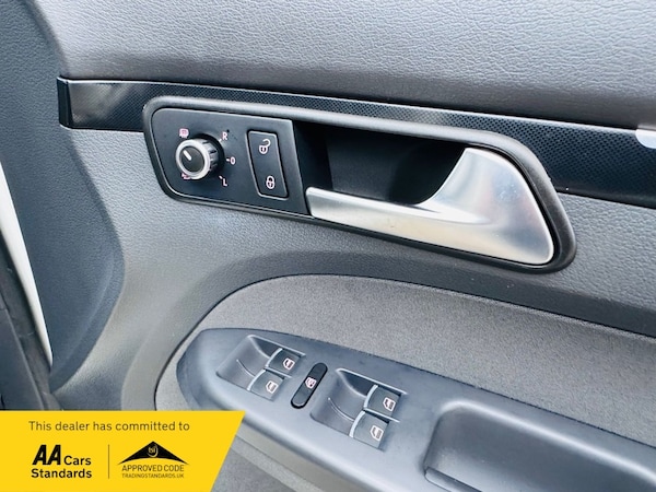 Used Volkswagen Touran 2013 for sale - 75165031: Photo 18