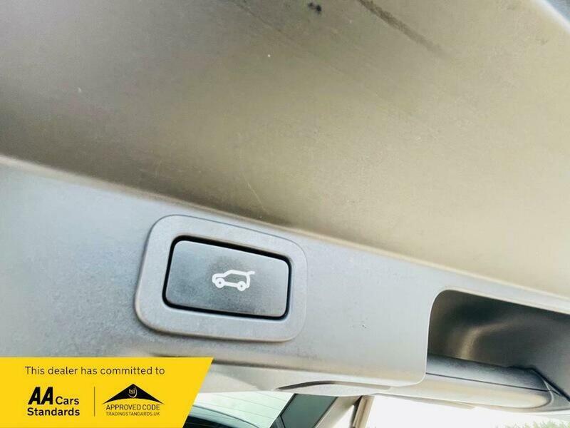 Used Land Rover Range Rover Sport 2025 for sale - 78097599: Photo 11