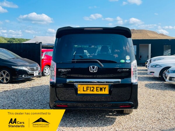 Used Honda Stepwagon 2012 for sale - 75265392: Photo 6
