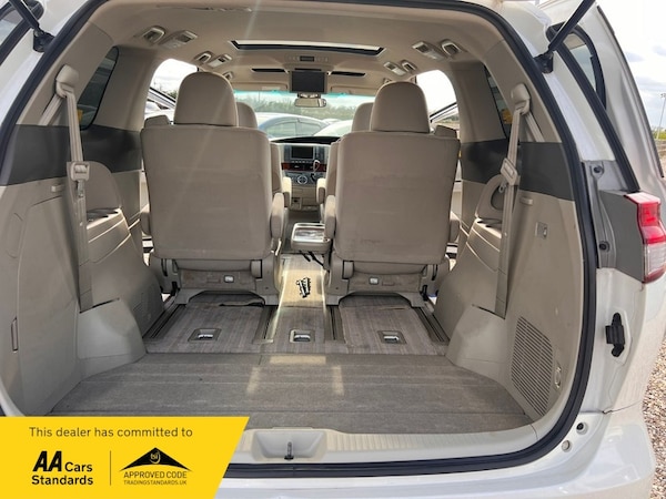 Used Toyota Estima 2010 for sale - 75243184: Photo 9