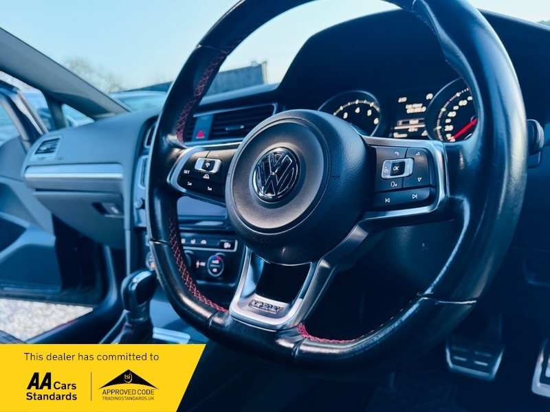 Used Volkswagen Golf 2015 for sale - 77166063: Photo 16