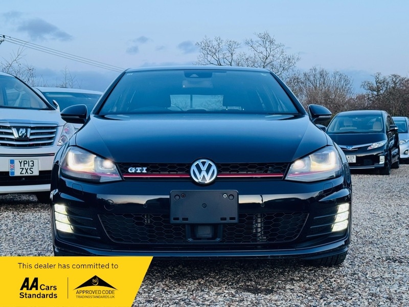 Used Volkswagen Golf 2015 for sale - 77166063: Photo 2