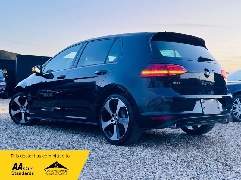 Used Volkswagen Golf 2015 for sale - 77166063: Photo 5