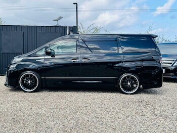 Used Toyota Vellfire undefined for sale - 78583811: Photo