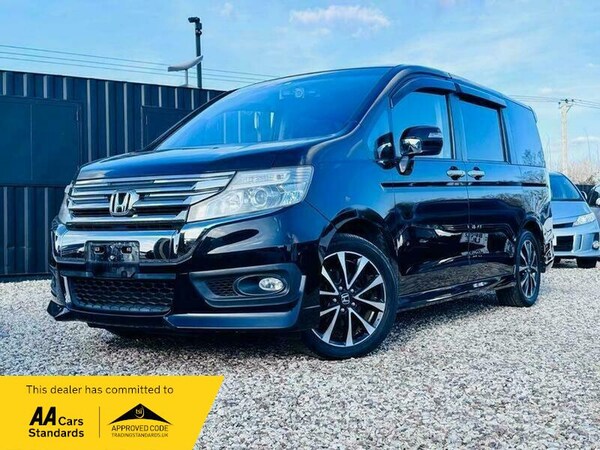 Used Honda Stepwagon 2012 for sale - 75144256: Photo 3
