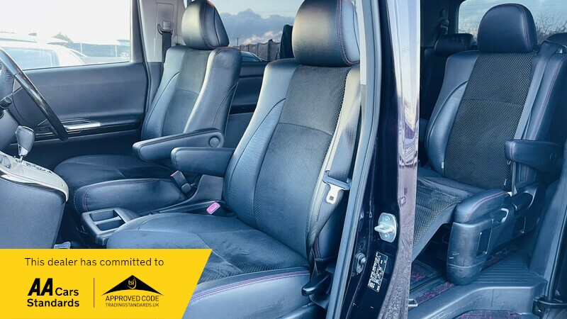 Used Toyota Vellfire 2014 for sale - 76798971: Photo 13