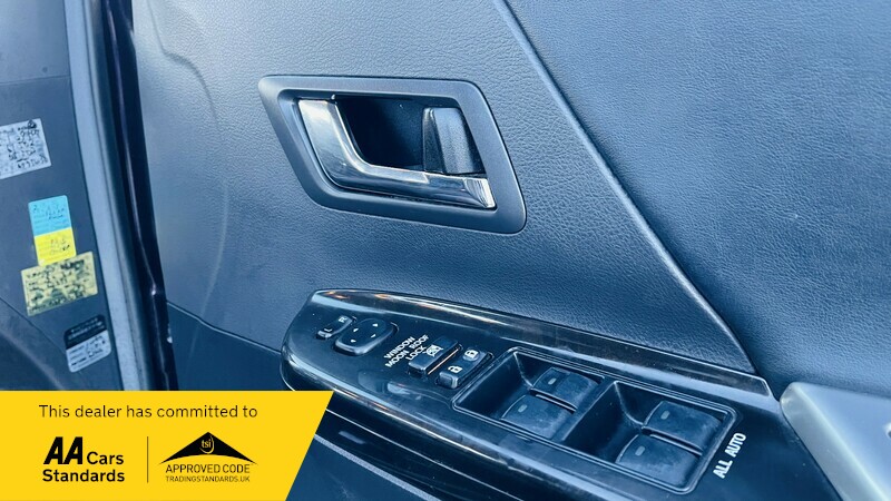 Used Toyota Vellfire 2014 for sale - 76798971: Photo 19