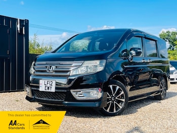 Used Honda Stepwagon 2012 for sale - 79277053: Photo