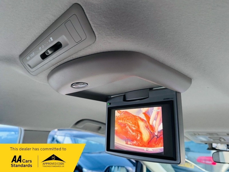 Used Toyota Estima 2022 for sale - 77166058: Photo 10