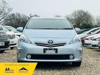 Used Toyota Prius+ undefined for sale - 79603121: Photo