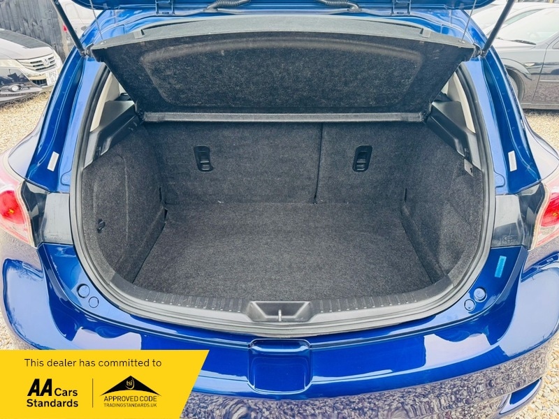 Used Mazda Mazda3 2012 for sale - 77622164: Photo 12