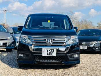 Used Honda Stepwagon 2013 for sale - 73893657: Photo