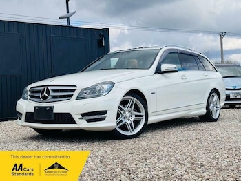 Used Mercedes-Benz C Class 2012 for sale - 79152581: Photo
