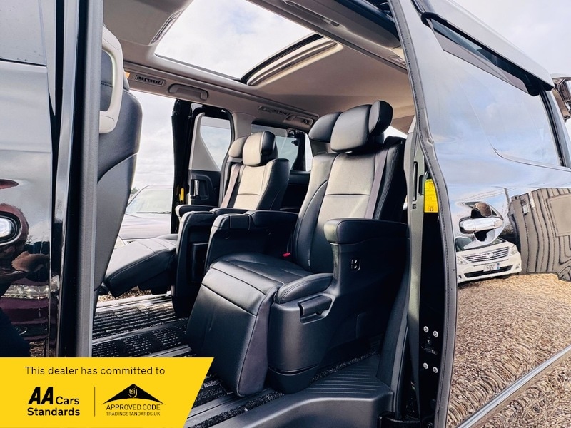 Used Toyota Alphard 2013 for sale - 77065458: Photo 11