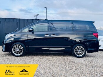 Used Toyota Alphard 2013 for sale - 77065458: Photo