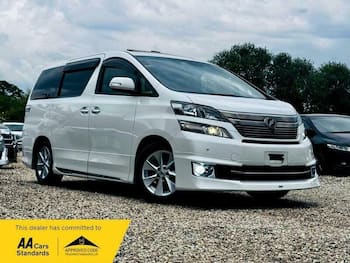 Used Toyota Vellfire 2013 for sale - 79709970: Photo