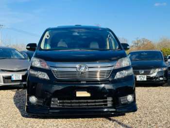 Used Toyota Vellfire 2014 for sale - 73893732: Photo