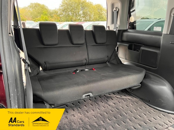 Used Honda Stepwagon 2012 for sale - 75243195: Photo 11