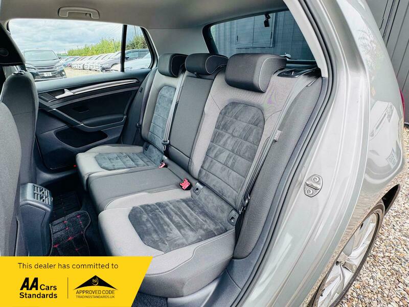 Used Volkswagen Golf 2015 for sale - 76029855: Photo 13