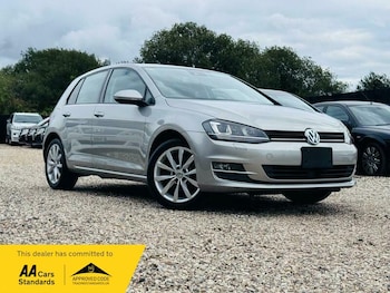 2015 - 1.4 TSI DSG HIGHLINE BLUEMOTION TECHNOLOGY AUTOMATIC PETROL 5DOOR