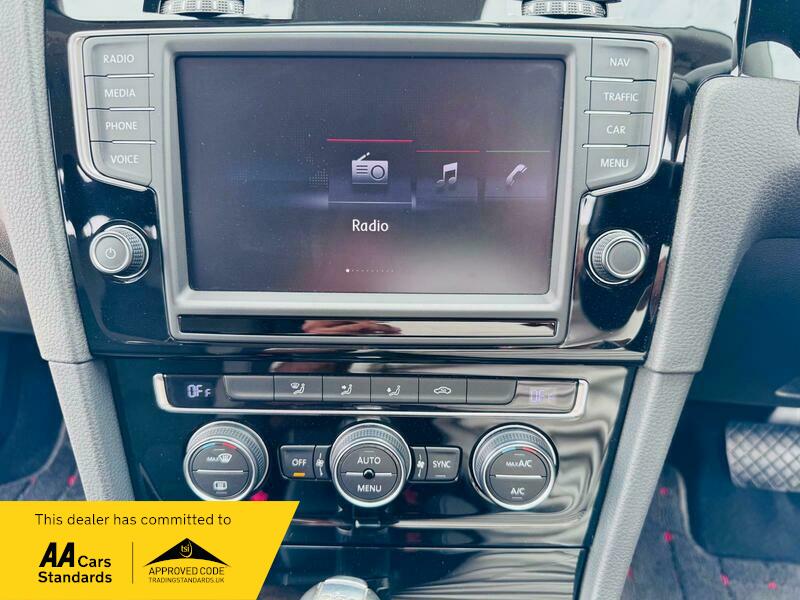 Used Volkswagen Golf 2015 for sale - 76029855: Photo 22
