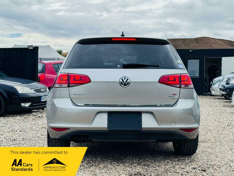 Used Volkswagen Golf 2015 for sale - 76029855: Photo 6