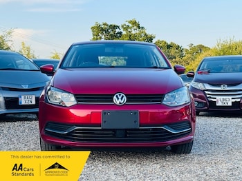 Used Volkswagen Polo 2015 for sale - 75516535: Photo