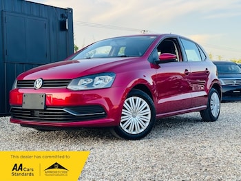 Used Volkswagen Polo 2015 for sale - 75516535: Photo