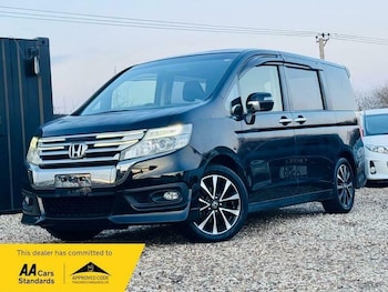 Used Honda Stepwagon 2014 for sale - 79152585: Photo