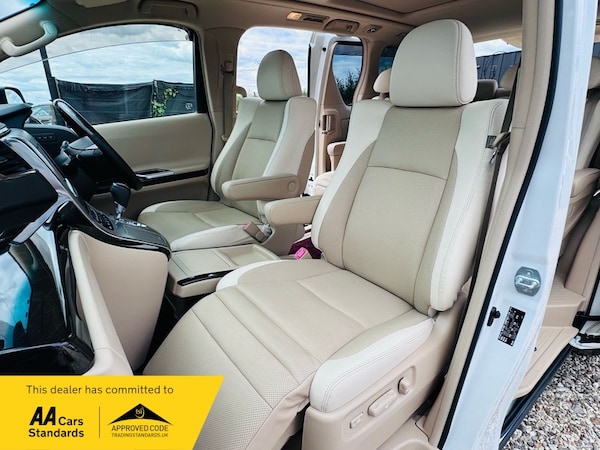 Used Toyota Alphard 2013 for sale - 75488714: Photo 15